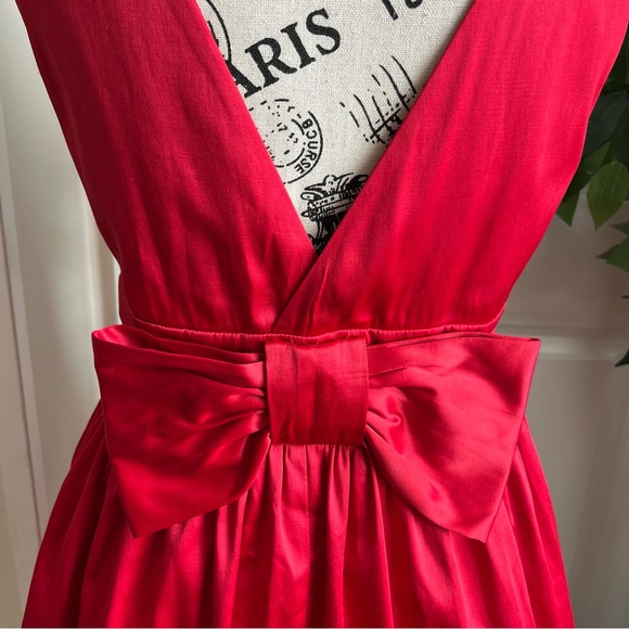 Forever 21 Bow Back Sleeveless Tulle Lined Satin Dress Red Sz M - Picture 11 of 16